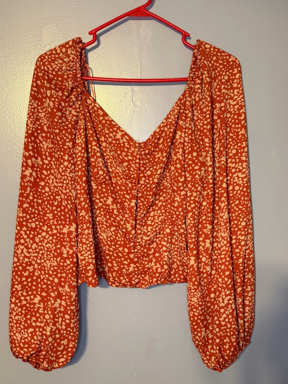 Sienna Sky Women’s Long Sleeve Crop Top Size XL Rust Orange